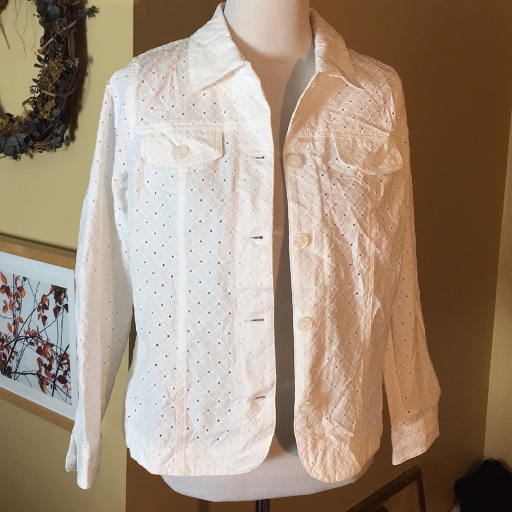 KORET Size Medium P Embroidered Eyelet Lace Button-Front "Jean Jacket"  $69 NEW